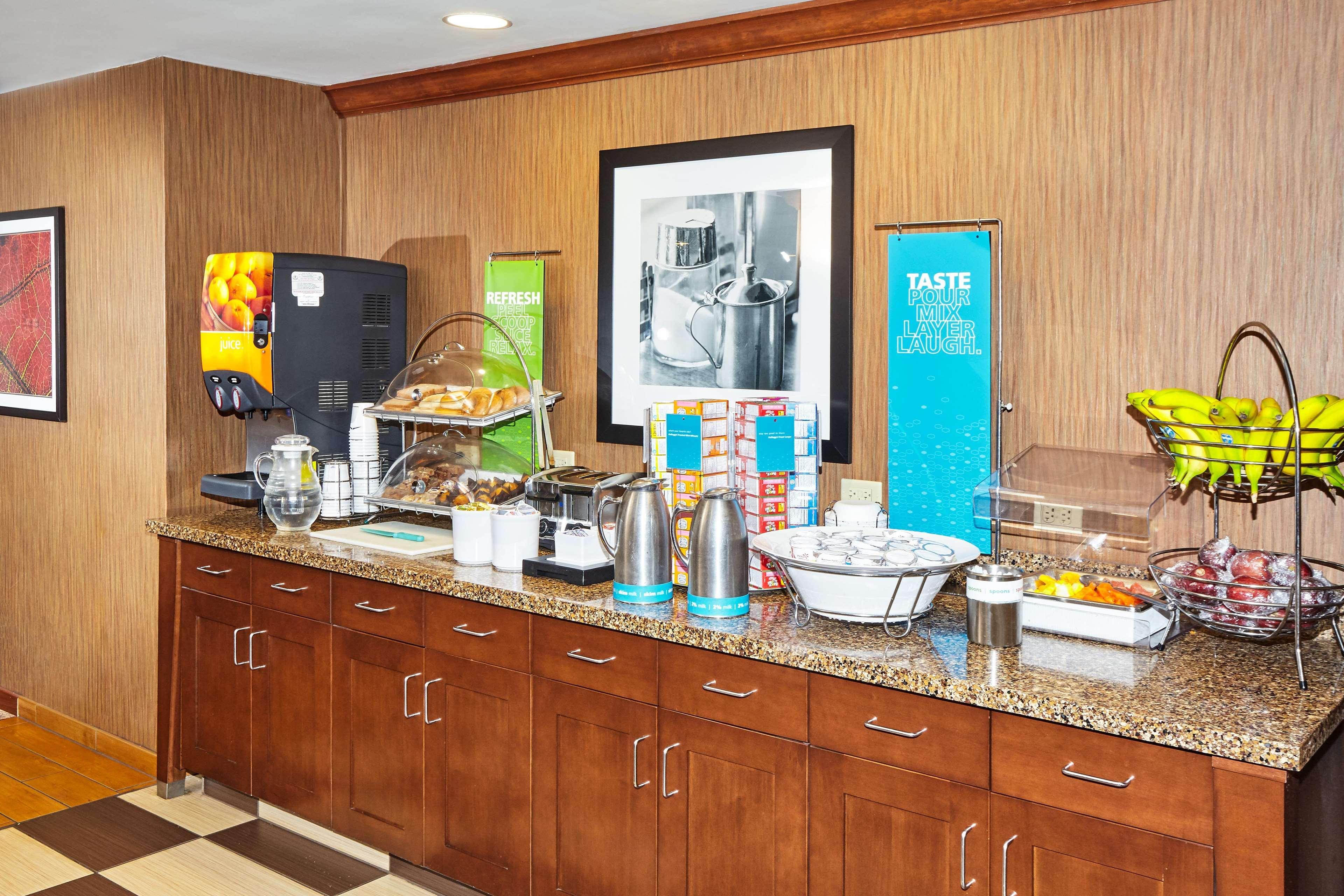 Hampton Hotel Lafayette
