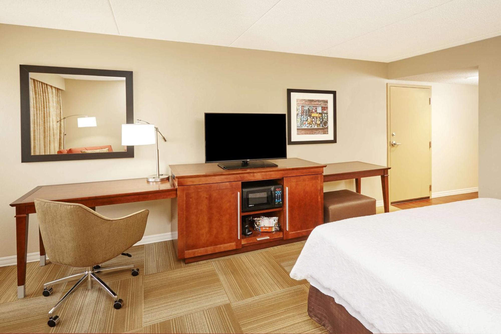 Hampton Hotel Lafayette