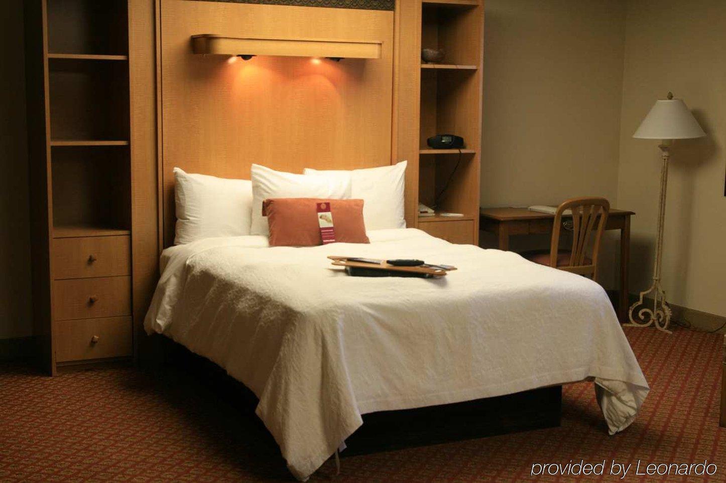 Hampton Hotel