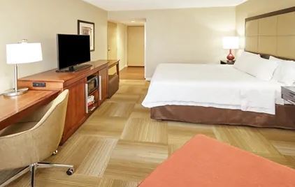 Hotel Hampton 3*